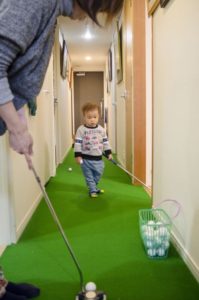 ゴルフ　パター　練習　自宅　マット　練習方法